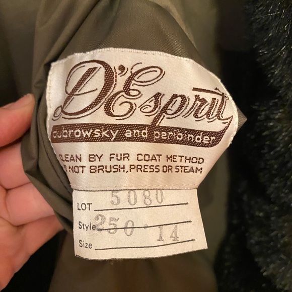 Vintage D’Esprit faux fur coat - Picture 10 of 10